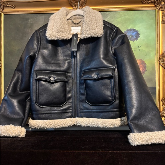 Banana Republic Jackets & Blazers - NWT Banana Republic Women FAUX SHEARLING VEGAN LEATHER BOMBER JACKET size PS